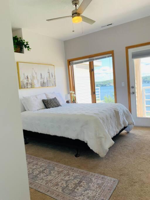 The Best Lake View In Ozark. Lake Ozark Bagian luar foto